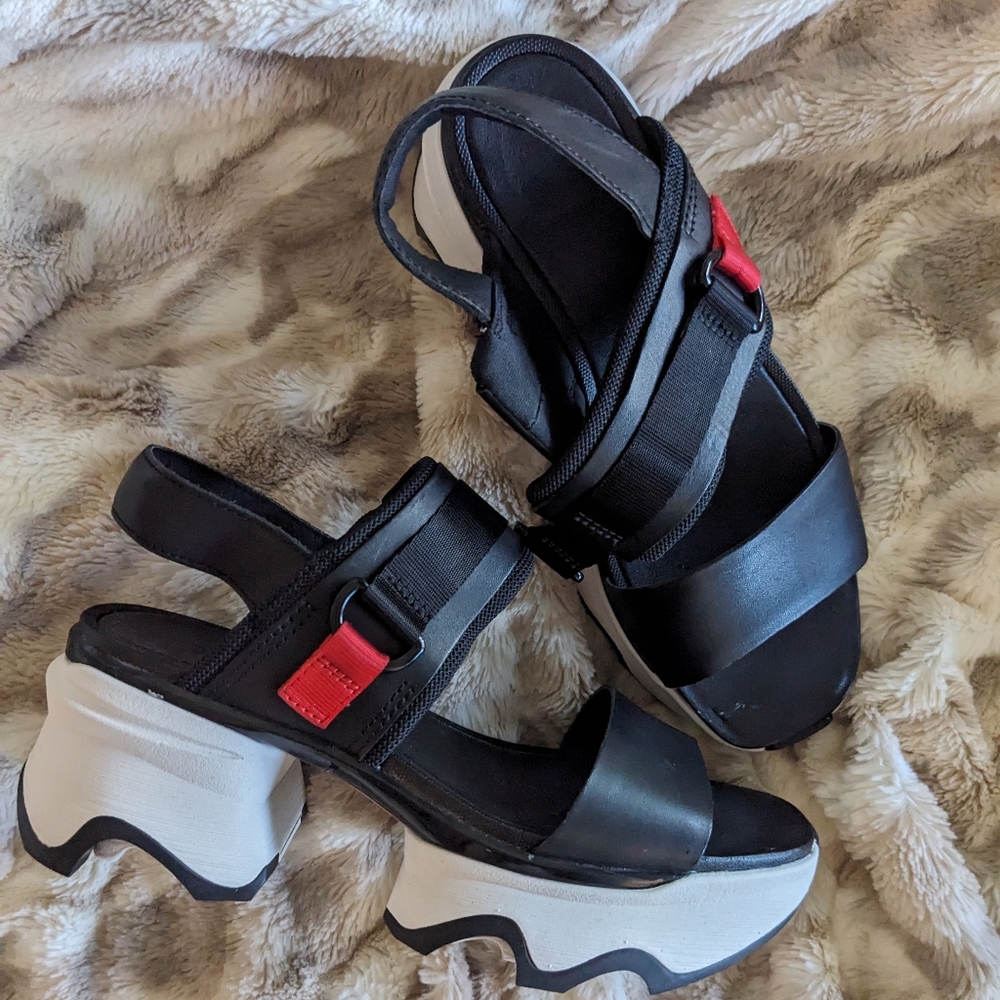 Sorel Platform Sandals Red and Black